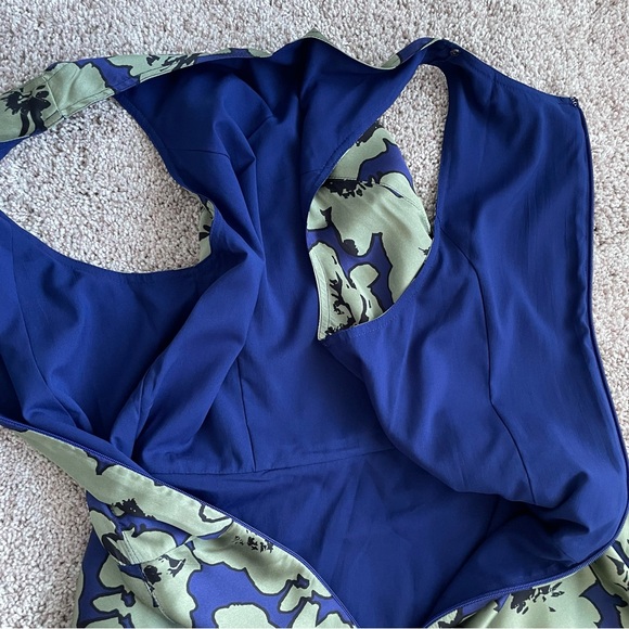 Banana Republic Fit&Flare Satin Maxi Floral Dress Size 4 Blue Green - Picture 10 of 16